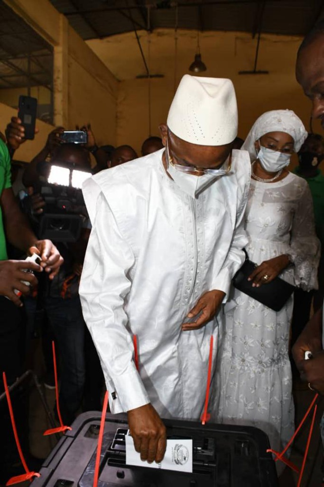 Présidentiel en guinée Cellou Dalein Diallo largement devant
