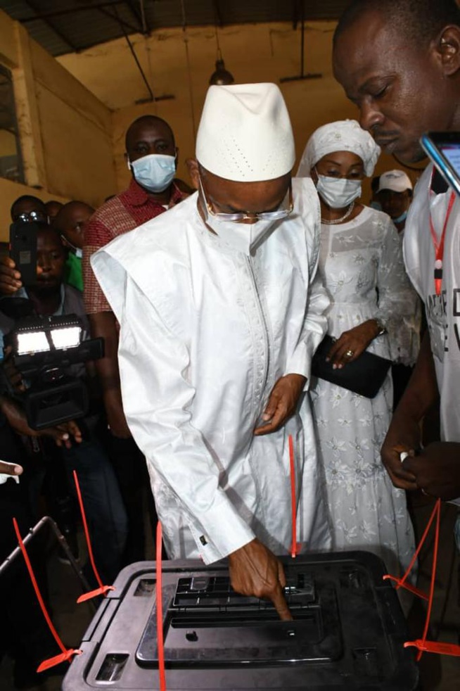 Présidentiel en guinée Cellou Dalein Diallo largement devant