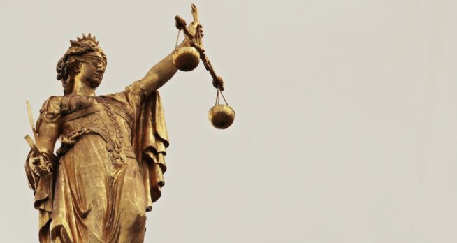 «Je conteste tout»: détenu en France, le programmeur russe Alexandre Vinnik plaide non coupable