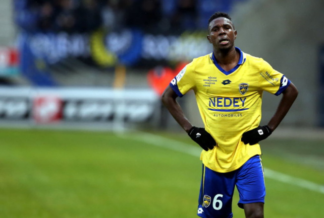 Prolongation du match Valenciennes-Sochaux: Ouseynou Thioune sous le coup d'une plainte pour "fausses accusation" de racisme contre le gardien Prior