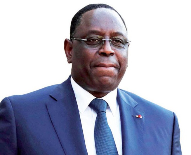 Quand Macky Sall joue double ! Quand Macky Sall joue double !