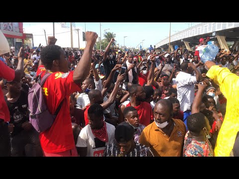 Dakar: Des Guinéens contestent les résultats de la CENI et affrontent les forces de l’ordre
