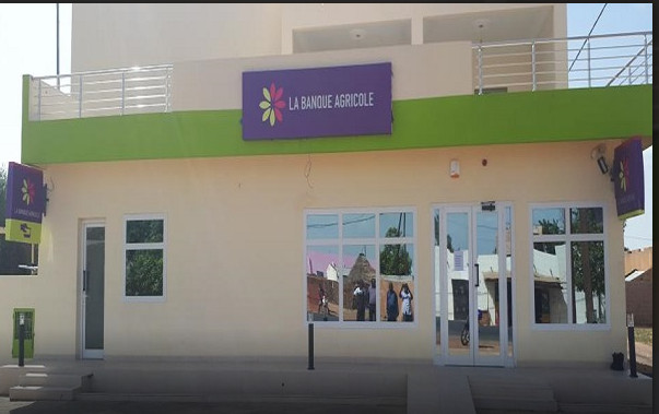 Banque agricole: Une caissière détourne 94 millions FCfa Banque agricole: Une caissière détourne 94 millions FCfa