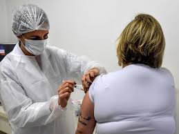 Aux États-Unis, les essais cliniques du vaccin d'AstraZeneca ont repris Aux États-Unis, les essais cliniques du vaccin d'AstraZeneca ont repris