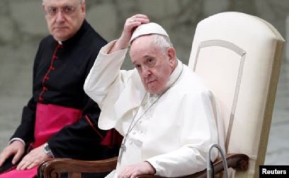 « Ok » pour le mariage civil homosexuel : la position du Pape François révolte des catholiques sénégalais « Ok » pour le mariage civil homosexuel : la position du Pape François révolte des catholiques sénégalais