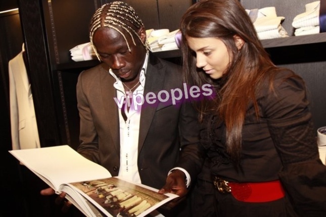 Voici Bacary Sagna et sa femme