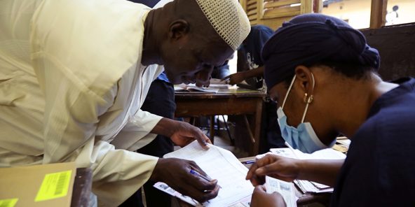 Côte d'Ivoire: à quelques heures de la présidentielle, les populations assises sur des braises