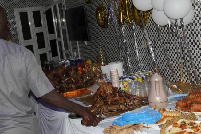 Les images du gamou de Cheikh Imam Mohamath Niass et son  épouse Ngoné EX journaliste de Sénégo