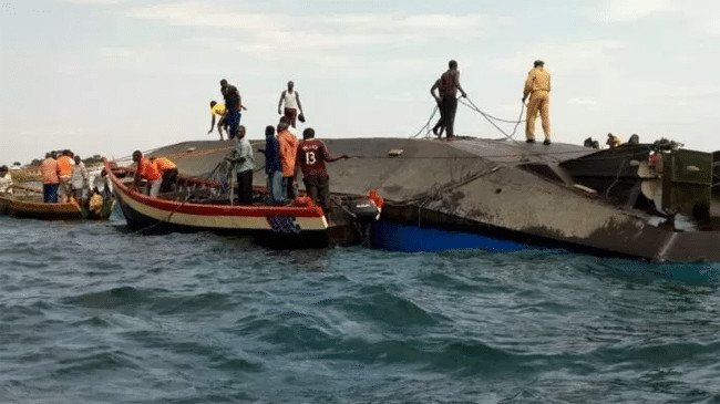 Renversement d'une pirogue aux larges des Almadies: les rescapés sur Pv