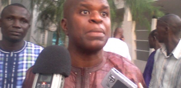 Aprés le scandale de la vidéo qi circule sur le net, le ministre Pape Amadou Ndiaye se lave à grande eau Aprés le scandale de la vidéo qi circule sur le net, le ministre Pape Amadou Ndiaye se lave à grande eau