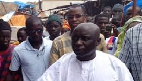 Soutien à Idrissa Seck : ce pugilat entre des jeunes du parti Rewmi qui a failli tout gâcher