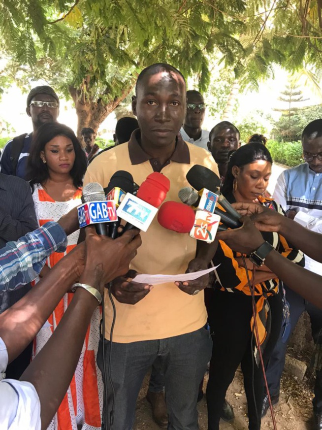 Emigration clandestine: Les jeunes de la majorité présidentielle de Mbour expriment leur regret et invitent la jeunesse à faire confiance aux autorités Emigration clandestine: Les jeunes de la majorité présidentielle de Mbour expriment leur regret et invitent la jeunesse à faire confiance aux autorités