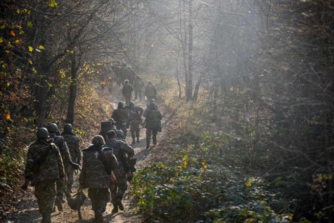 Haut-Karabakh: l'Arménie et l'Azerbaïdjan signent un «cessez-le-feu total»