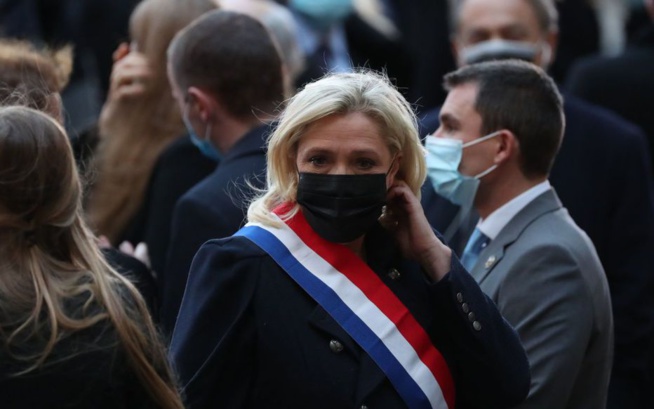 Marine Le Pen ne reconnaît «absolument pas» la victoire de Joe Biden Marine Le Pen ne reconnaît «absolument pas» la victoire de Joe Biden