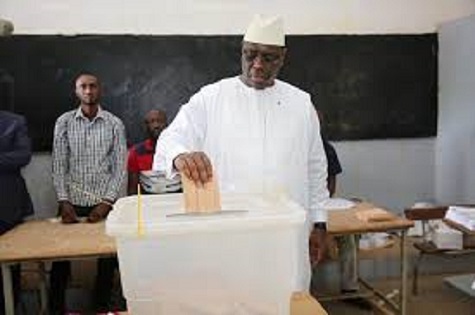 Mouhamet Ng Thiam Coordinateur de «Macky Moniou Doyy» : "Le président Macky Sall ne doit pas faire un troisième mandat" Mouhamet Ng Thiam Coordinateur de «Macky Moniou Doyy» : "Le président Macky Sall ne doit pas faire un troisième mandat"