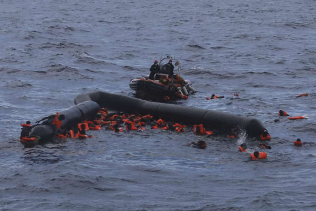 Libye: 74 morts dans un nouveau naufrage en Méditerranée