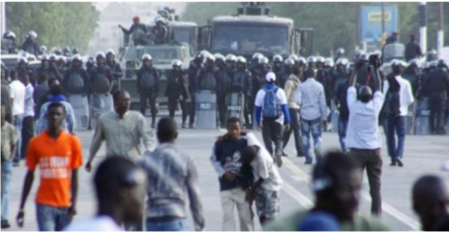 Affrontement à l’UADB entre étudiants et forces de l’ordre: Plusieurs blessés enregistrés dans les deux camps Affrontement à l’UADB entre étudiants et forces de l’ordre: Plusieurs blessés enregistrés dans les deux camps