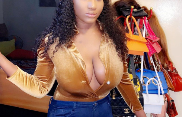 Eva Channel, Le Modèle Photo Qui Enchante Les Internautes Sénégalais