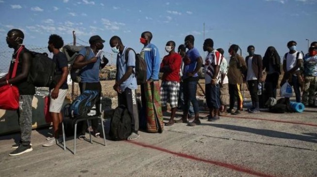 Émigration clandestine: bloqués au Maroc depuis plusieurs jours, 250 migrants et trois corps rapatriés Émigration clandestine: bloqués au Maroc depuis plusieurs jours, 250 migrants et trois corps rapatriés