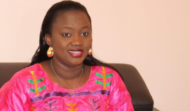 Émigration clandestine : L’appel de Yaye Fatou Diagne à la jeunesse sénégalaise. Émigration clandestine : L’appel de Yaye Fatou Diagne à la jeunesse sénégalaise.