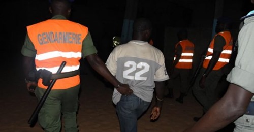 Keur Momar Sarr: un jeune berger menace de tuer son père parce qu’il lui réclame une dette Keur Momar Sarr: un jeune berger menace de tuer son père parce qu’il lui réclame une dette