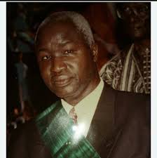 Qui était Madieng Khary DIENG ancien ministre .