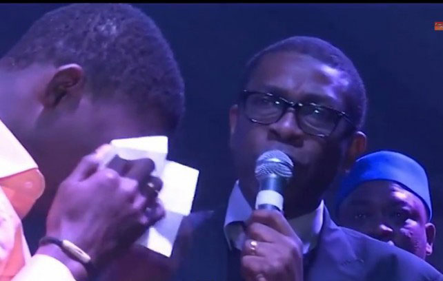  Télévision à la carte/ Après avoir battu son record de Live: Si Youssou Ndour s’essaie au Pay-per-view avec Waly Seck et Pape Diouf sur le même Podium ??