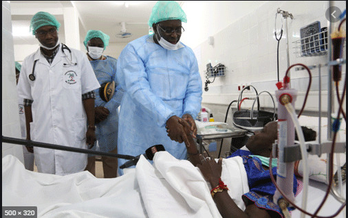 Fonctionnement adéquat des centres publics de dialyse: Macky Sall demande la prise en charge des patients insuffisants rénaux Fonctionnement adéquat des centres publics de dialyse: Macky Sall demande la prise en charge des patients insuffisants rénaux