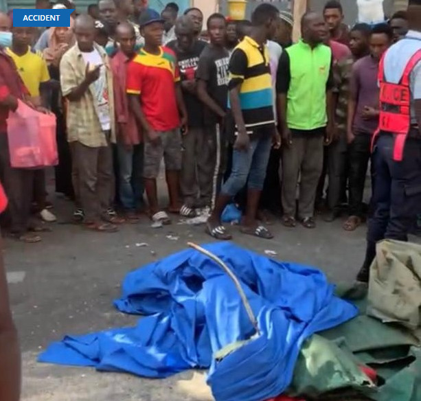Accident sur l'avenue Lamine Guèye: Un mort et plusieurs blessés, dont 2 graves Accident sur l'avenue Lamine Guèye: Un mort et plusieurs blessés, dont 2 graves