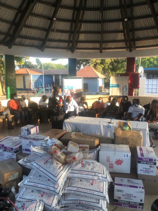 Du jamais vue,Apres village SOS des enfants et Sangalkam Waly seck explose Gambie par des Dons