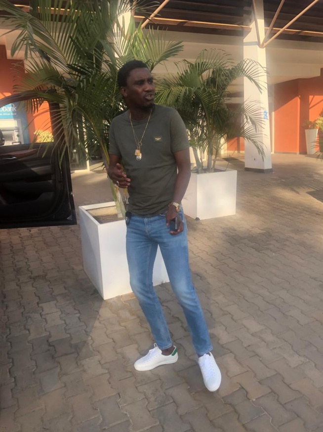 Du jamais vue,Apres village SOS des enfants et Sangalkam Waly seck explose Gambie par des Dons