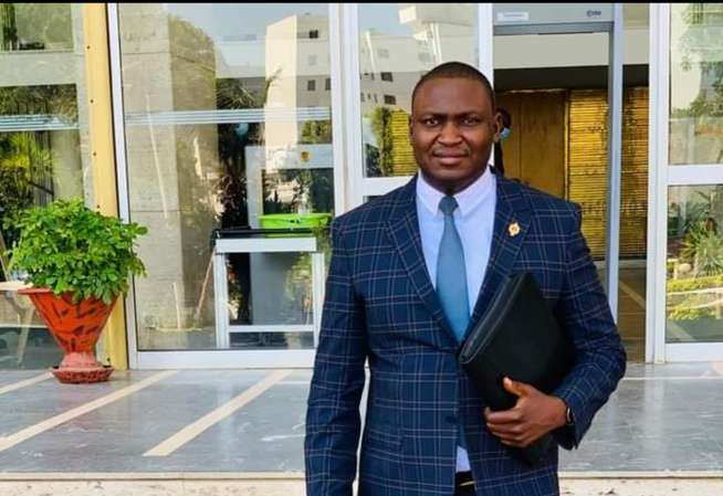 "Achat d'une maison à 1 milliard FCFA" : Toussaint Manga dit attendre impatiemment la citation directe de Mimi Touré "Achat d'une maison à 1 milliard FCFA" : Toussaint Manga dit attendre impatiemment la citation directe de Mimi Touré