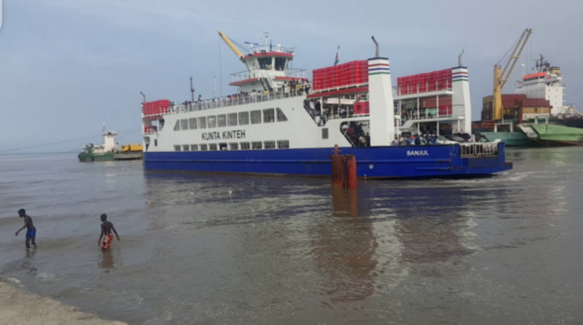 Gambie: le Ferry reprend du service à Banjul et... Gambie: le Ferry reprend du service à Banjul et...