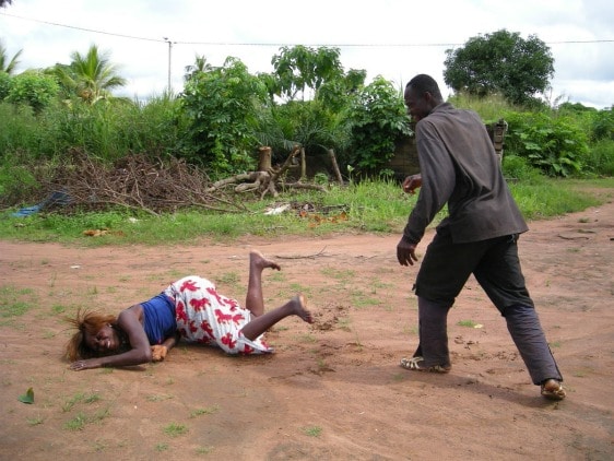 Forêt classée de Mbao: une auto stoppeuse violée en plein jour Forêt classée de Mbao: une auto stoppeuse violée en plein jour