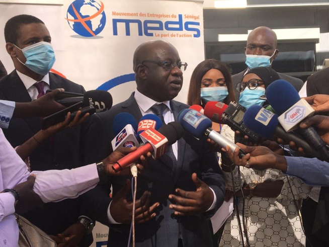 Salon des start-UPS le Pdt Mbagnick Diop sur la voie d d'aider les jeunes à réussir dans le pays