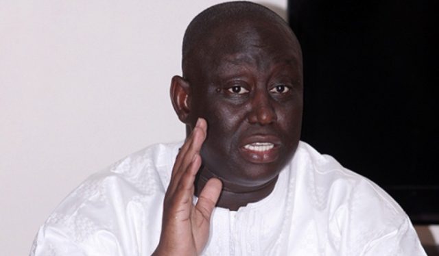 Sall-Junior à la défense : « le président pouvait prendre un décret supprimant les villes de Dakar, Pikine et autres» Sall-Junior à la défense : « le président pouvait prendre un décret supprimant les villes de Dakar, Pikine et autres»