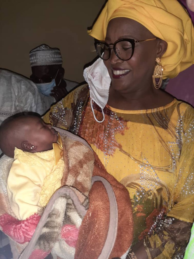 Baptême : Didier Omzo donne le nom de sa fille à Diatou Sané Baptême : Didier Omzo donne le nom de sa fille à Diatou Sané