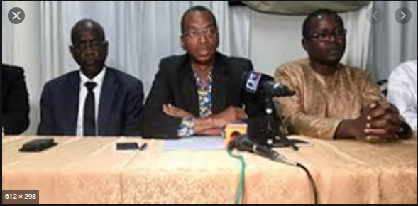 Enseignement supérieur: Le Réseau des Universitaires Républicains félicite Macky Sall pour son engagement Enseignement supérieur: Le Réseau des Universitaires Républicains félicite Macky Sall pour son engagement
