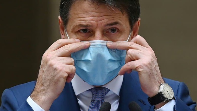 Covid-19: l'Italie durcit ses restrictions pendant la période des fêtes Covid-19: l'Italie durcit ses restrictions pendant la période des fêtes