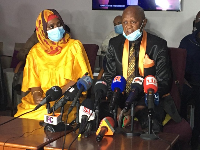 Alias Diallo parle avec un cœur meurtri et supplie à Macky Sall de leurs laissé travaller :nguir Yalla sonne naniou