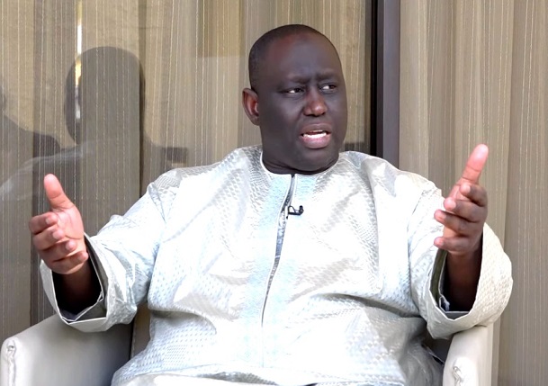 Ses supposées prières pour un 3e mandat de Macky : Aliou Sall convoque la VAR Ses supposées prières pour un 3e mandat de Macky : Aliou Sall convoque la VAR