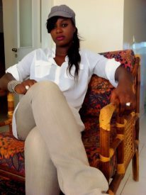 Bijou Be net une dame de fer remplie de vertus ! Bijou Be net une dame de fer remplie de vertus !