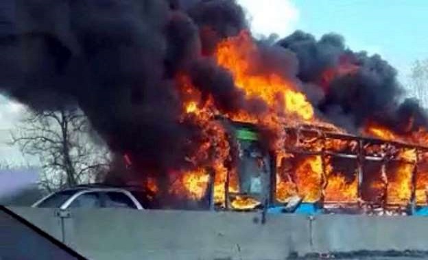 Un bus tue un enfant à Saint-Louis : les populations de Guet-Ndar y mettent le feu et saccgent deux camions