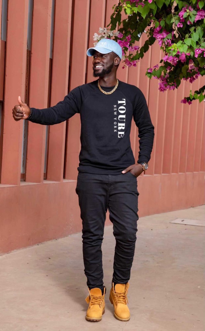 La nouvelle marque prisée des star et célébrité TOURE NEW YORK arrive en fin à Dakar. La nouvelle marque prisée des star et célébrité TOURE NEW YORK arrive en fin à Dakar.