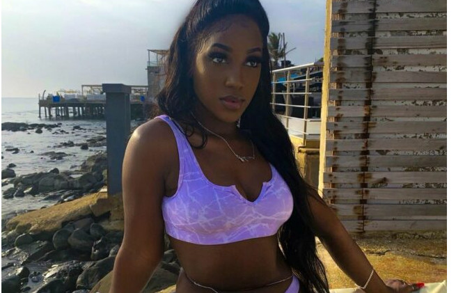 Maillot de bain, bine-bine, Liliane la fille de Dj Edouardo enflamme Dakar Maillot de bain, bine-bine, Liliane la fille de Dj Edouardo enflamme Dakar