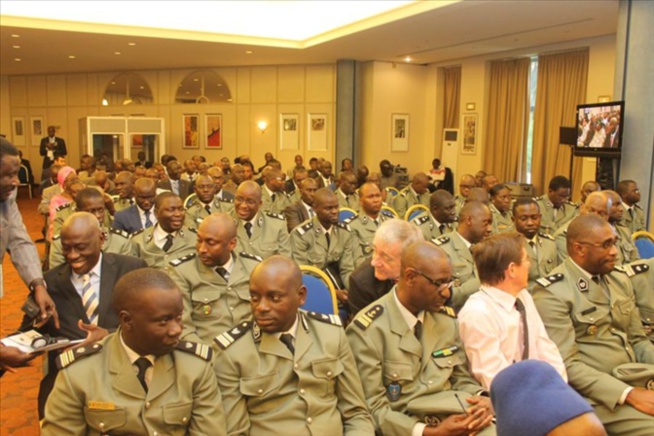 Douane record historique de recettes en 2020: la barre des 1000 milliards F CFA pulvérisée Douane record historique de recettes en 2020: la barre des 1000 milliards F CFA pulvérisée