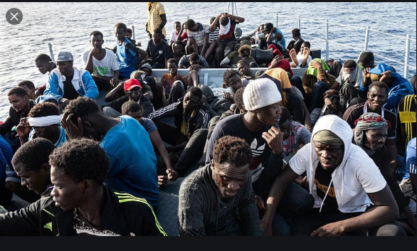 Emigration clandestine : Macky Sall salue la mémoire des disparues Emigration clandestine : Macky Sall salue la mémoire des disparues