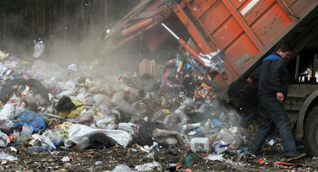 La Chine ne servira plus de poubelle au reste du monde à partir de cette année La Chine ne servira plus de poubelle au reste du monde à partir de cette année