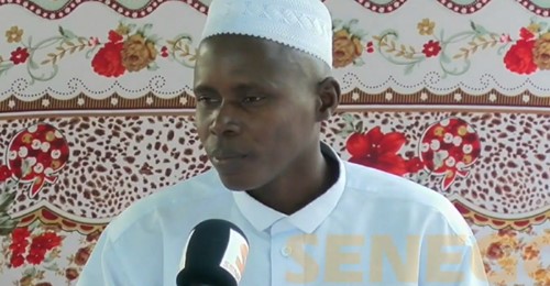 Le “prophète de Kolda” explique comment son livre “Jam Jam Padar” lui a été révélé Le “prophète de Kolda” explique comment son livre “Jam Jam Padar” lui a été révélé