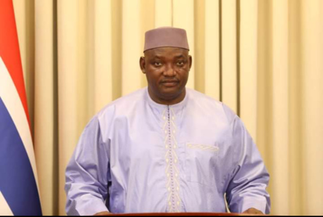 Gambie/Adama Barrow demande une présidentielle apaisée alors qu'il ne... Gambie/Adama Barrow demande une présidentielle apaisée alors qu'il ne...